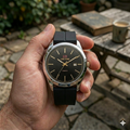 Men's Quartz Watch – Classic Textured Date Dial with Silicone Magnet Strap