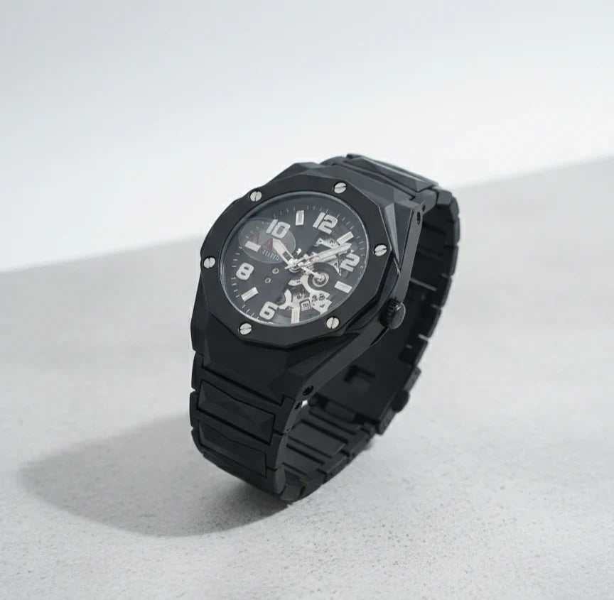 Hublot diamond cut black dial WATCH